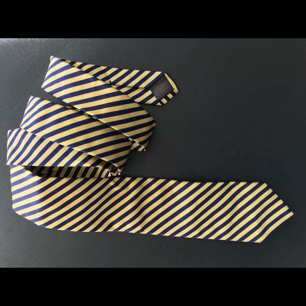 Brooks Brothers striped rep tie
